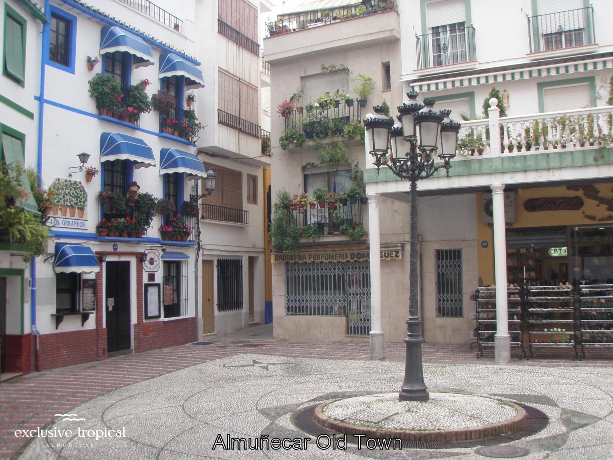 Los Cipreses - Casa Ola Almuñécar Exteriör bild